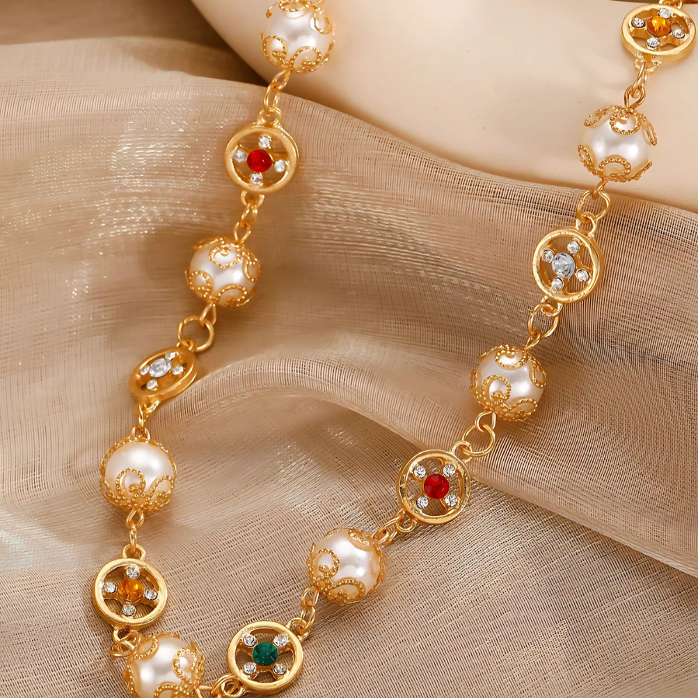 Regal chain choker